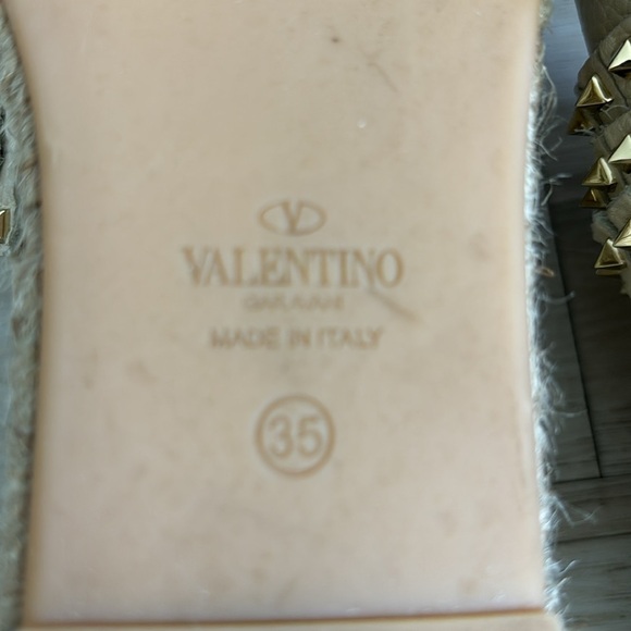 VALENTINO Rockstud Leather Espadrilles - Picture 8 of 8